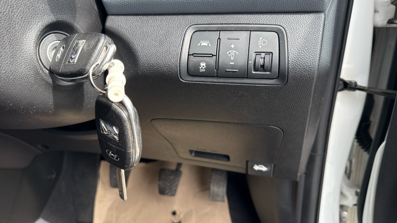 Hyundai i20 1.2 SE 5dr Petrol Hatchback